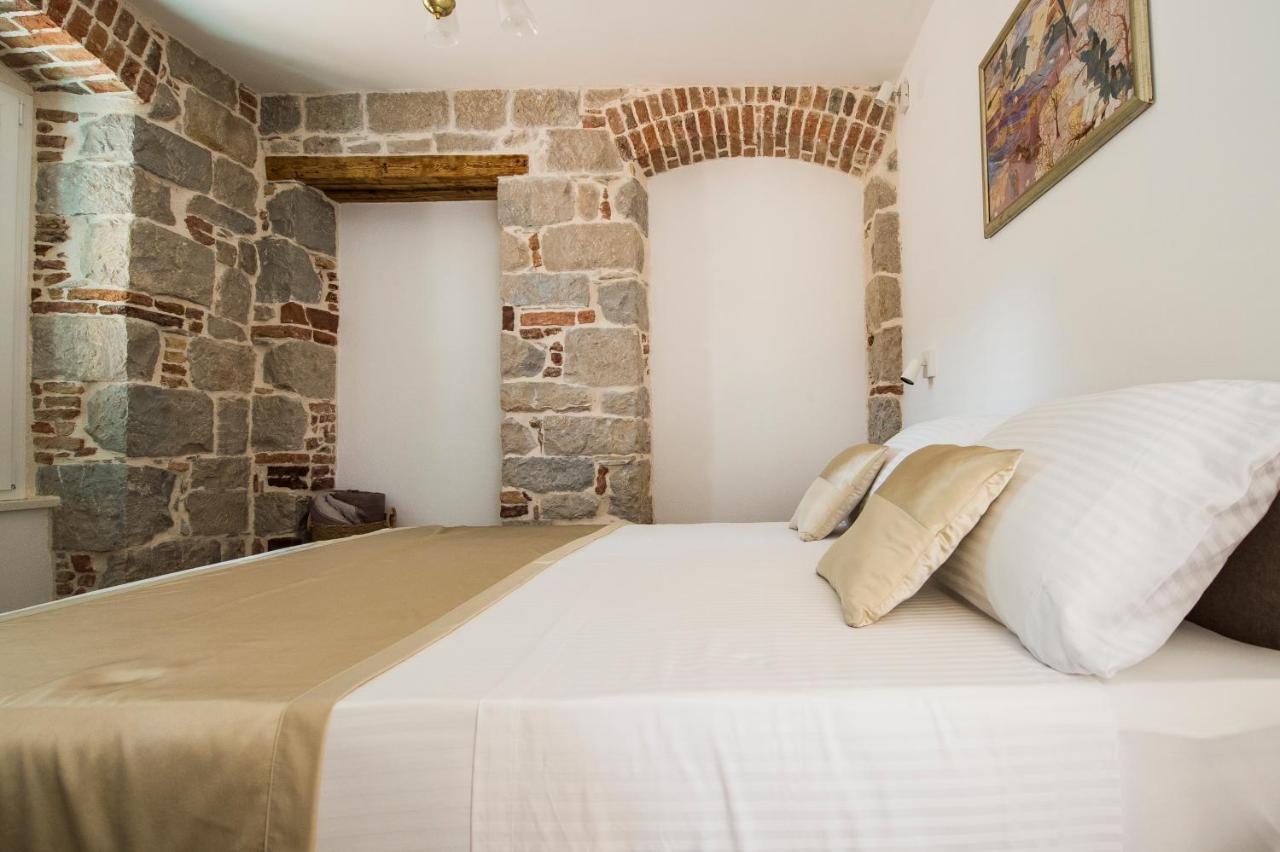 Memento Apartment - In The Heart Of Old Town Split Extérieur photo